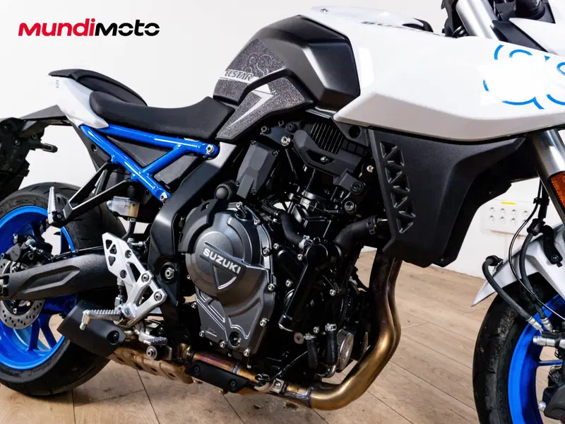 Suzuki GSX-8S EVO (2025 - 26) (5)