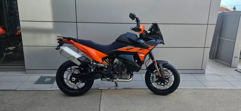 KTM 890 SMT (2026)