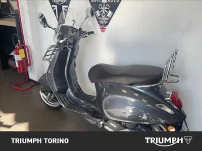 Vespa Primavera 150 (2021 - 23) usata