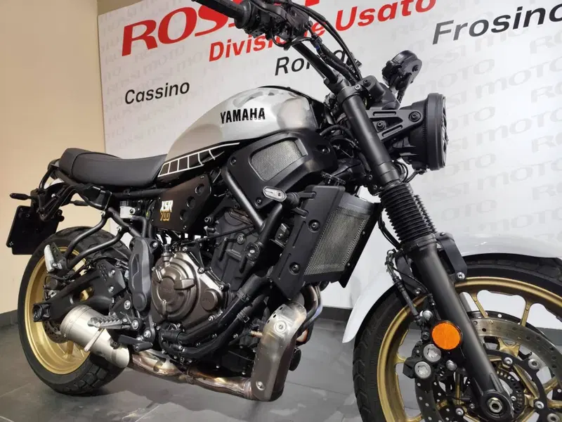 Yamaha XSR 700 (2022 - 26) (2)