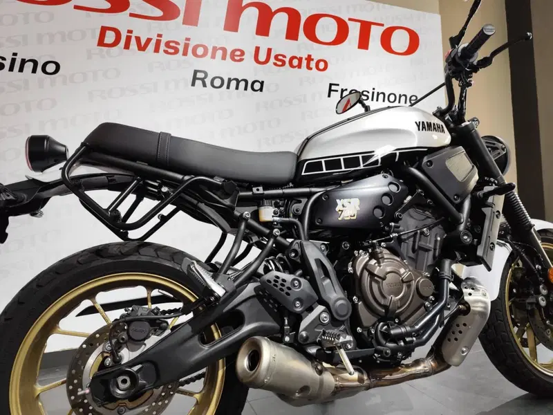 Yamaha XSR 700 (2022 - 26) (3)