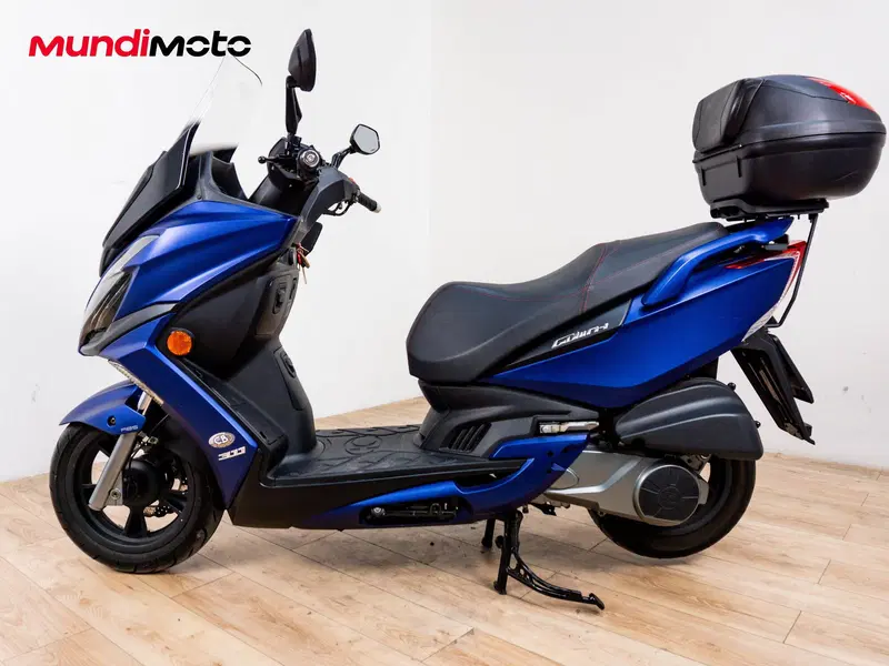 Kymco G-Dink 300i ABS (2020) (6)