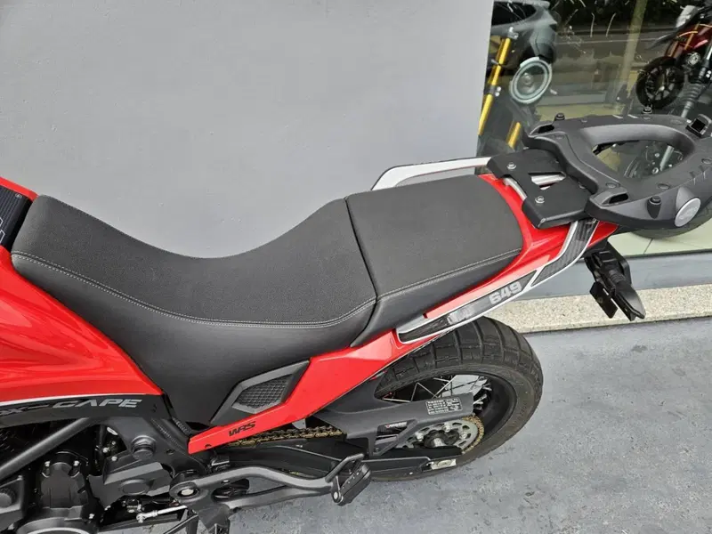 Moto Morini X-Cape 650 (2021 - 26) (3)