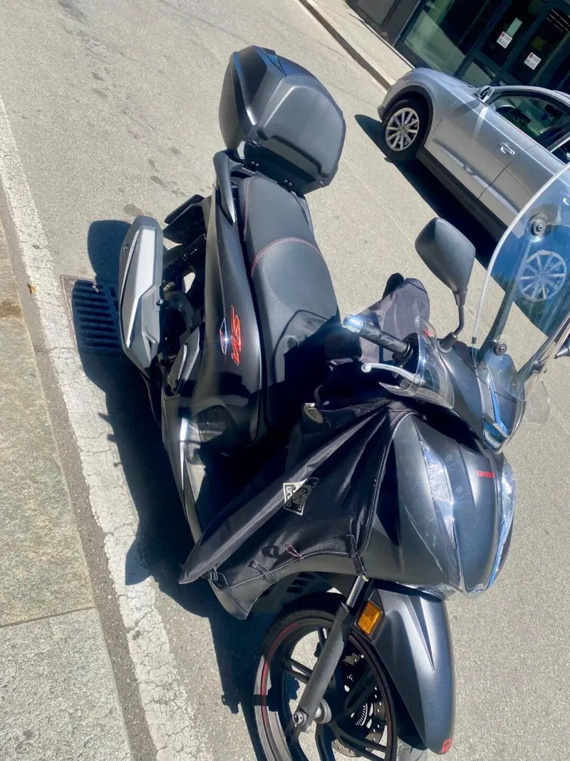Honda SH 350 Sport (2021 - 24) (2)