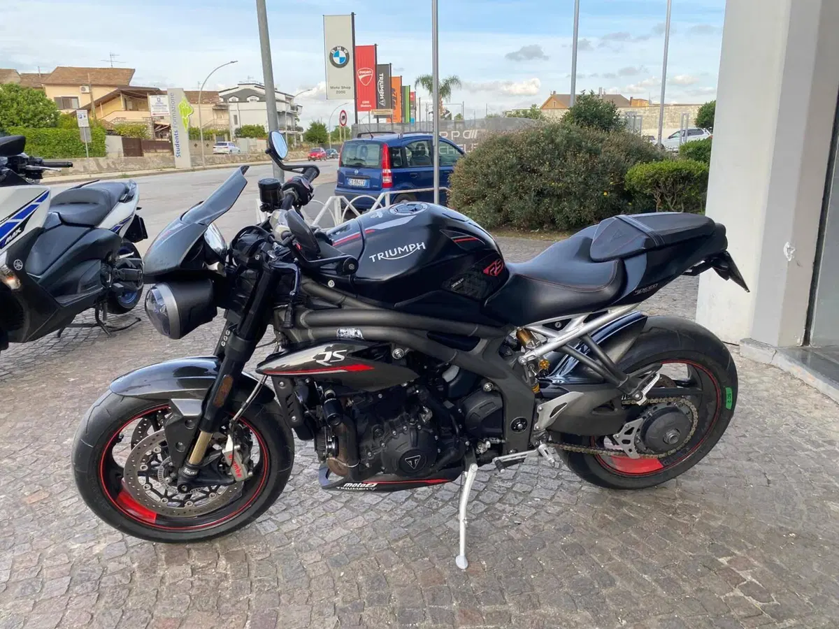 Triumph Speed Triple 1050 RS (2018 - 20) (2)