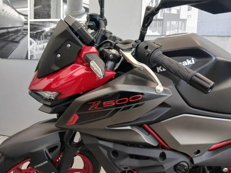 Kawasaki Z 500 (2024 - 26) (2)