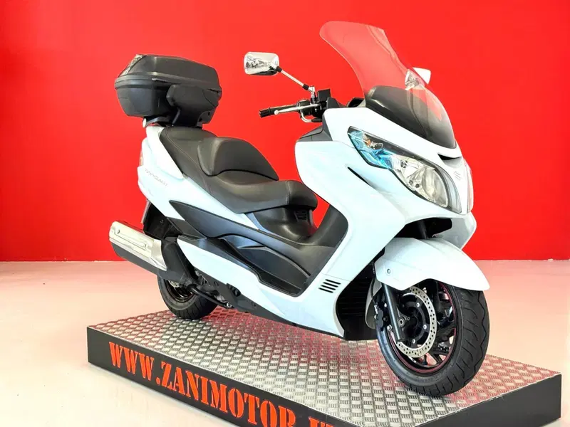 Suzuki Burgman AN 400 Lux ABS (2012 - 17) (2)