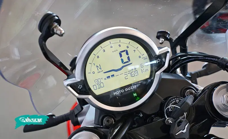 Moto Guzzi V7 Sport (2025 - 26) (6)