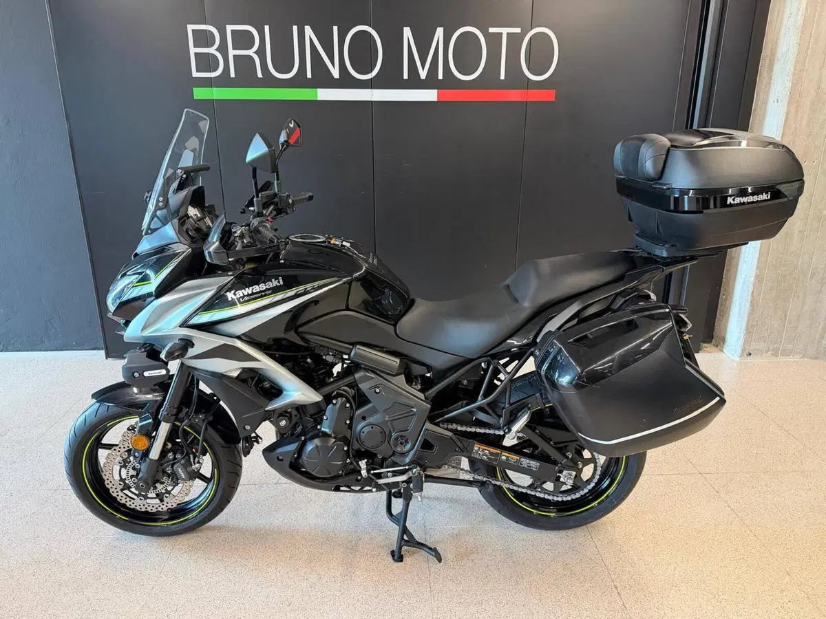 Kawasaki Versys 650 Grand Tourer (2017 - 20) (2)