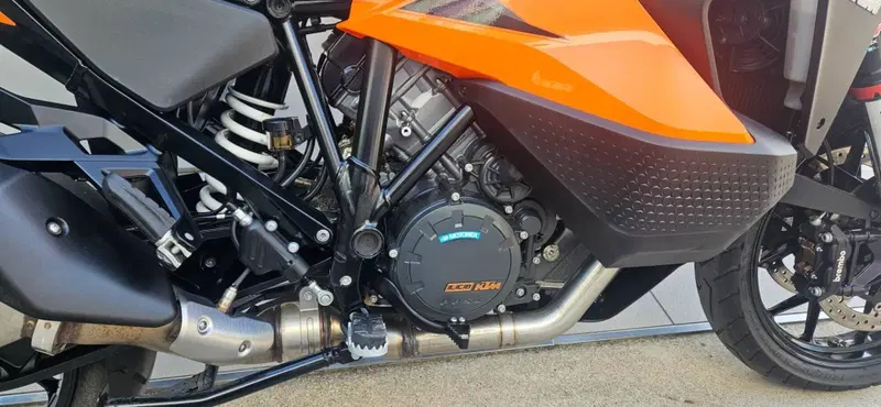 KTM 1290 Super Adventure S (2022 - 25) (6)