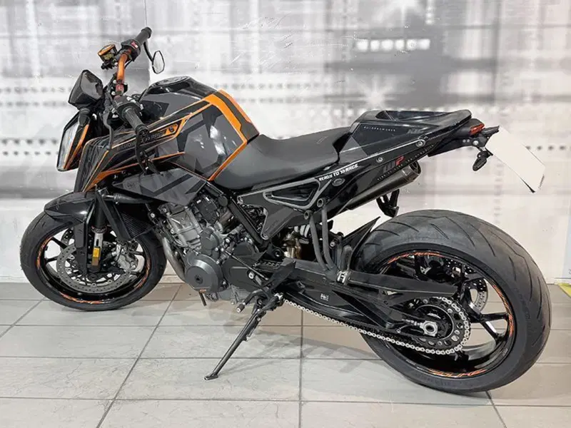 KTM 790 Duke L (2023 - 24) (2)