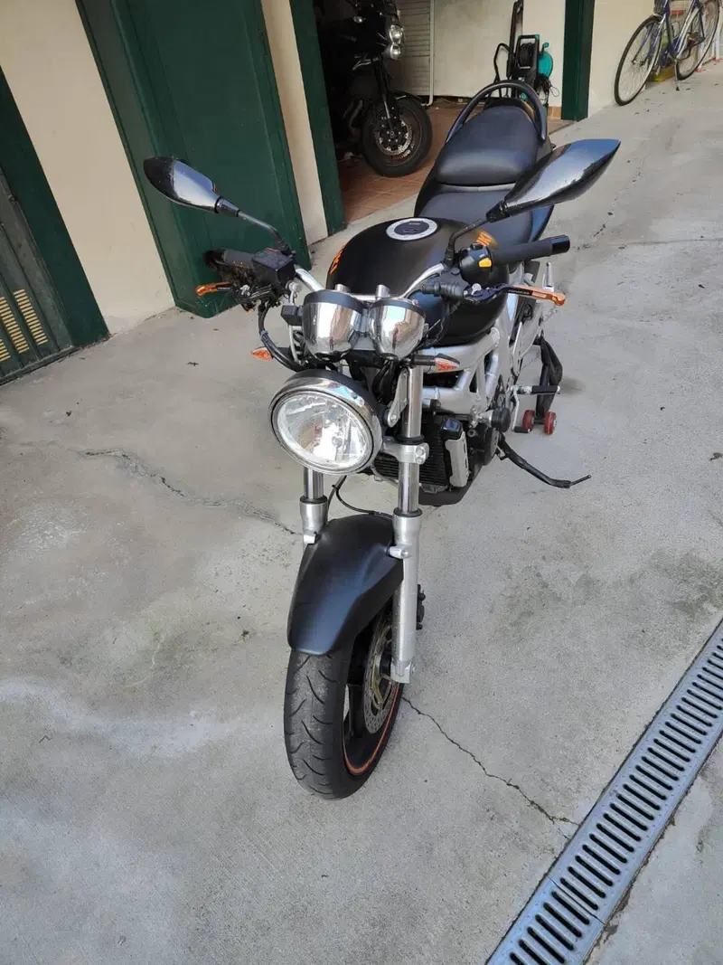 Suzuki SV 650 (1999 - 02)