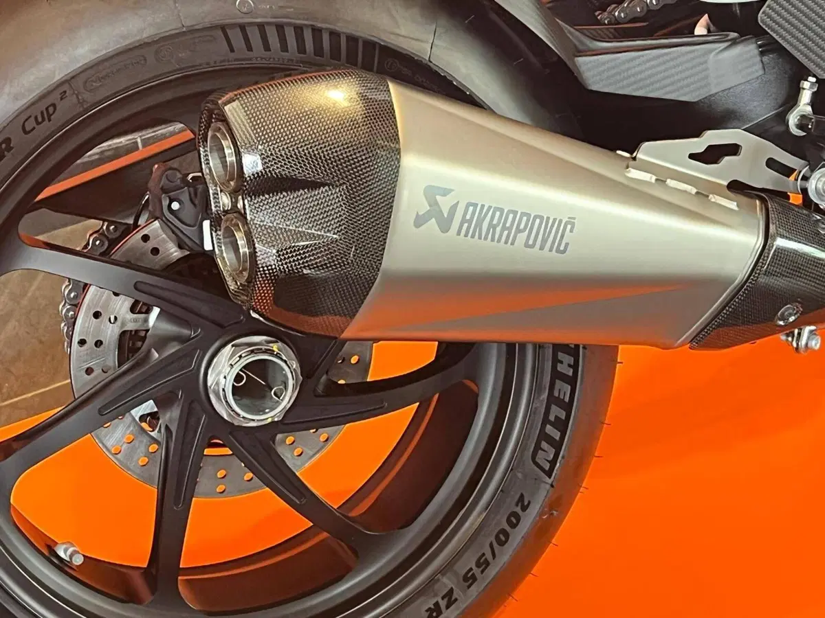 KTM 1390 Super Duke RR (2026) (6)