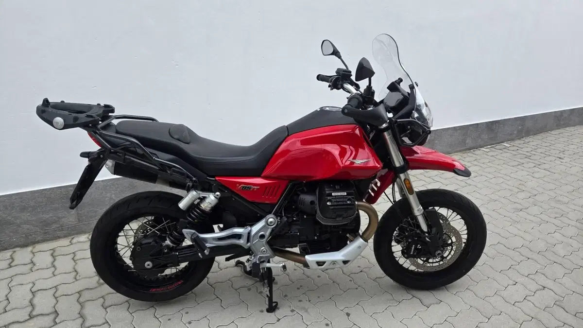 Moto Guzzi V85 TT (2019 - 20) (2)