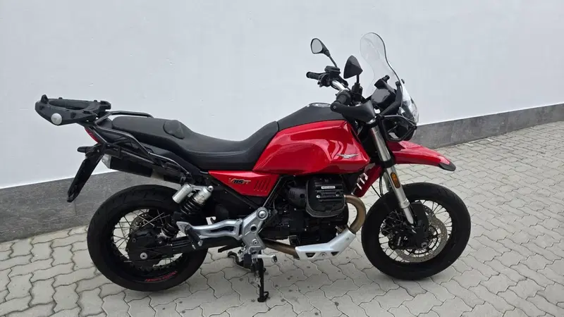 Moto Guzzi V85 TT (2019 - 20) (2)