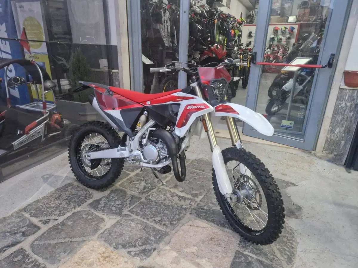 Fantic Motor XE 125 (2025) (4)