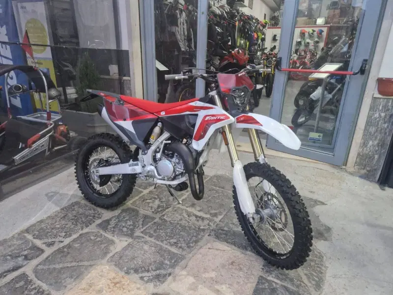 Fantic Motor XE 125 (2025) (4)