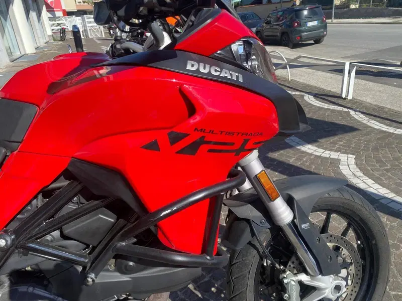 Ducati Multistrada V2 S (2022 - 24) (10)