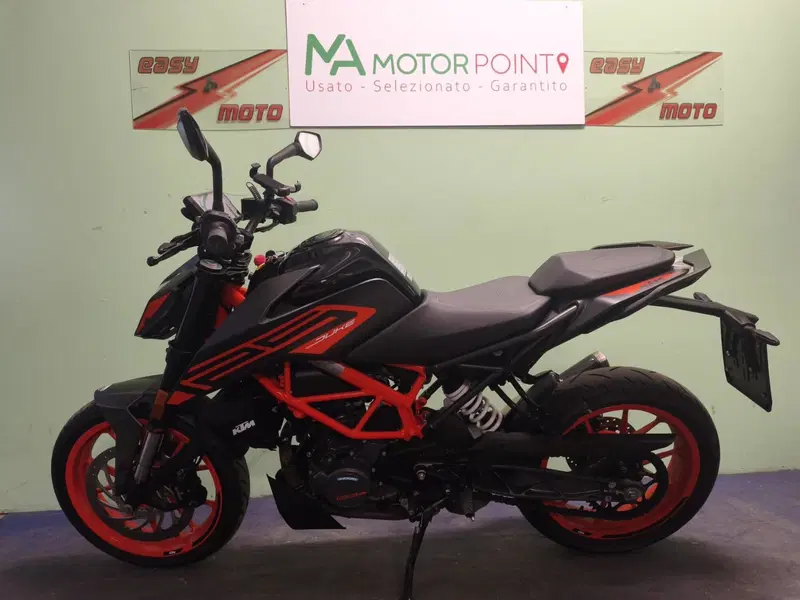 KTM 125 Duke (2021 - 23) (4)