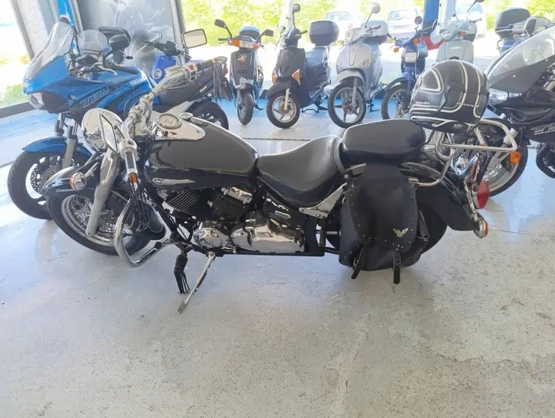 Yamaha XVS 650 Drag Star A Classic (1998 - 06) (6)