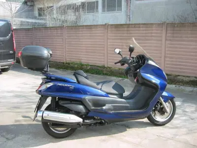 Yamaha Majesty 400 (2004 - 08) usata