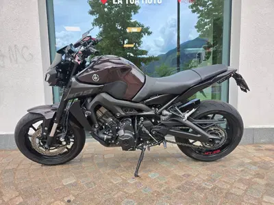 Yamaha MT-09 (2017 - 20) usata
