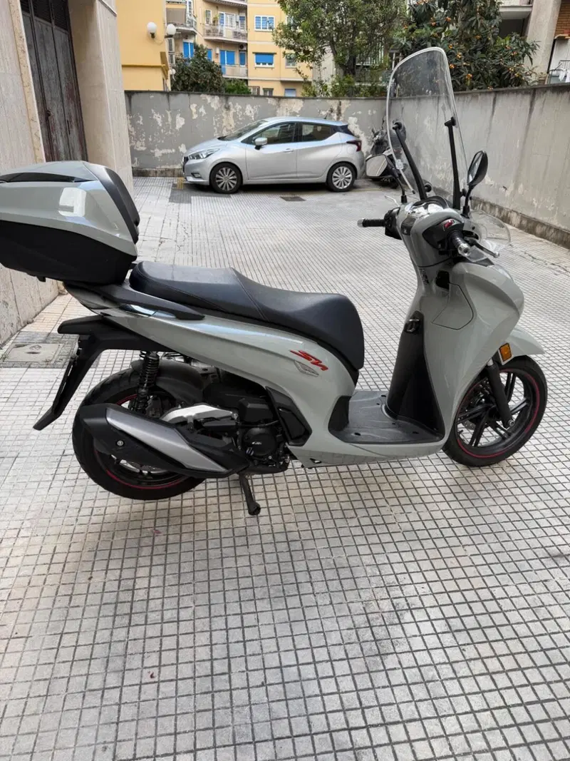 Honda SH 350 Sport (2021 - 24) (3)