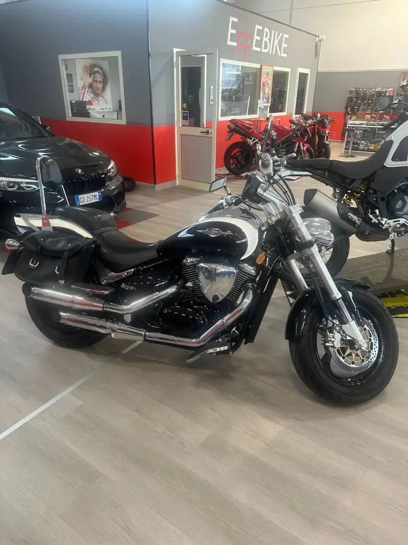 Suzuki Intruder 800 M (2005 - 08) (2)
