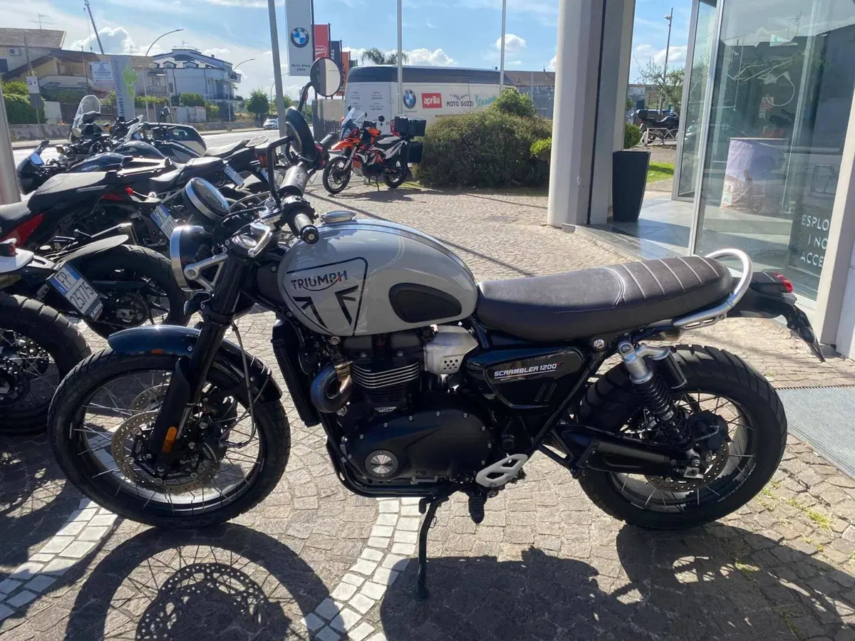 Triumph Scrambler 1200 X (2024 - 26) (2)