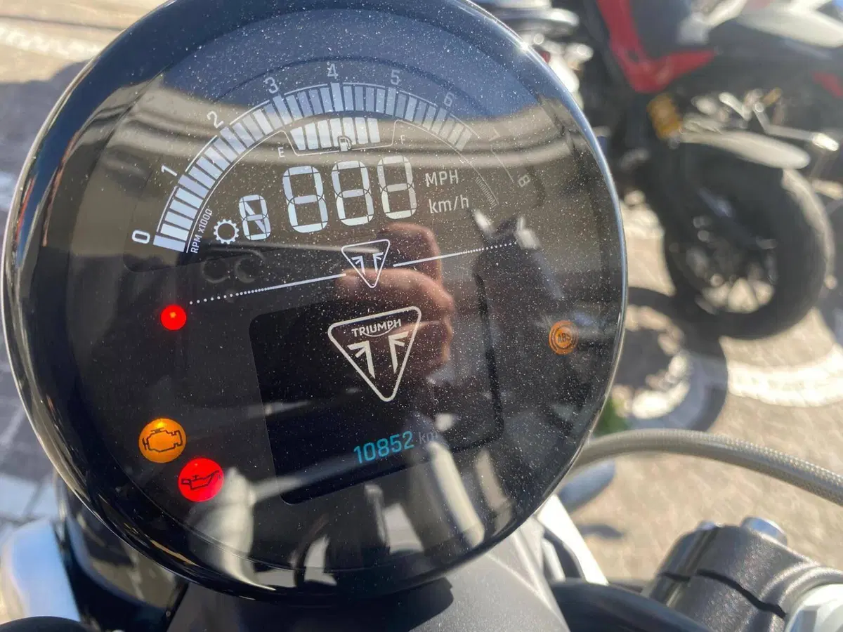 Triumph Scrambler 1200 X (2024 - 26) (3)