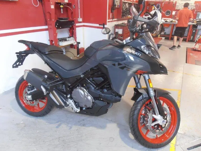 Ducati Multistrada V2 S (2022 - 24) (3)