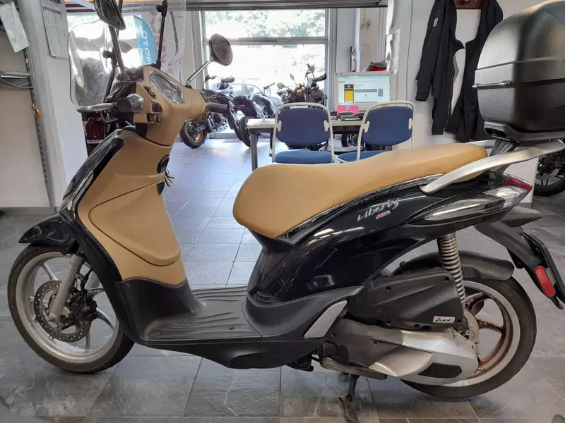 Piaggio Liberty 125 3V S ABS (2020) (2)