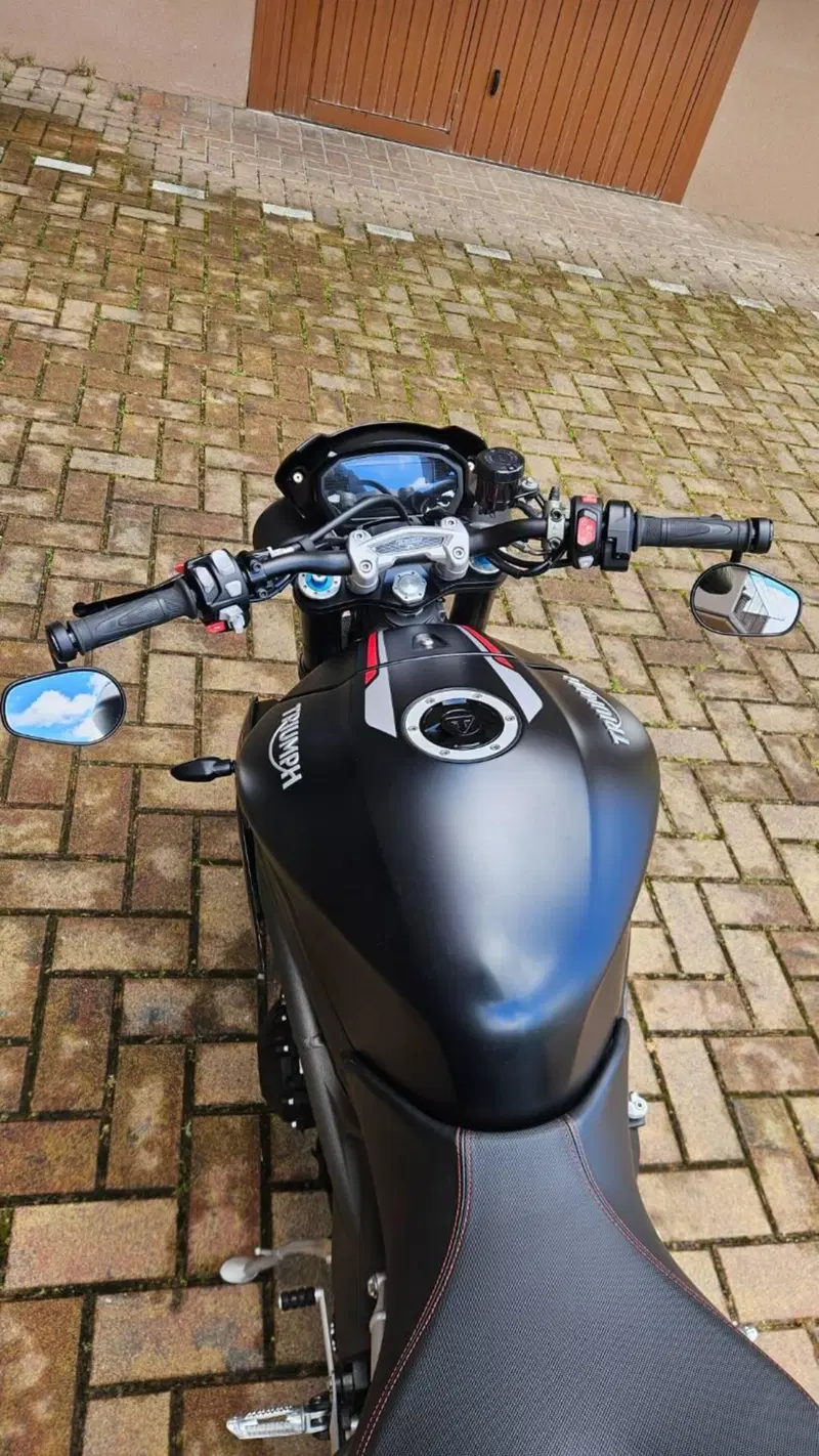 Triumph Speed Triple 1050 RS (2018 - 20) (5)