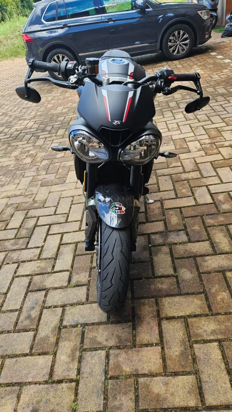 Triumph Speed Triple 1050 RS (2018 - 20) (6)