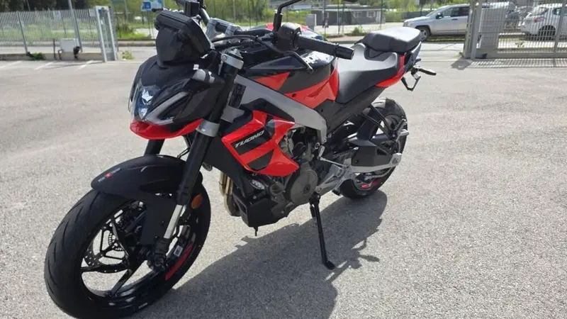 Aprilia Tuono 457 (2025 - 26) (3)