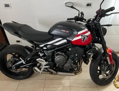 Triumph Trident 660 (2025) usata