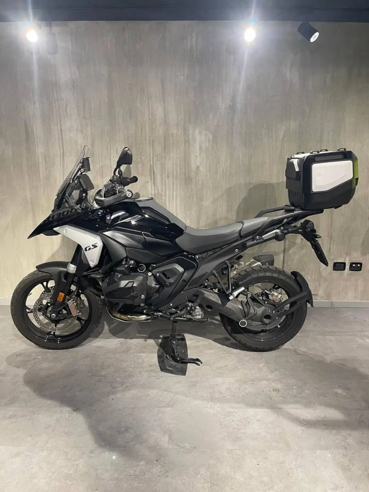 Bmw R 1300 GS Triple Black (2023 - 26) (2)