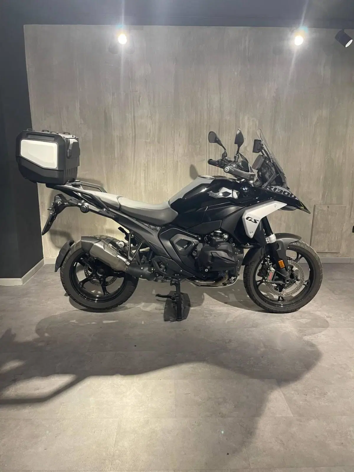 Bmw R 1300 GS Triple Black (2023 - 26) (4)