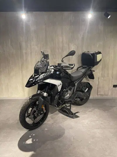Bmw R 1300 GS Triple Black (2023 - 26) usata