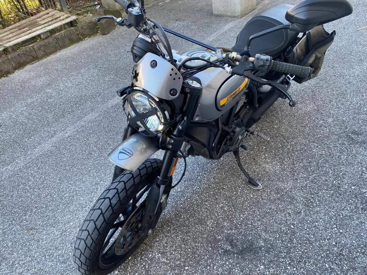 Ducati Scrambler 800 Icon (2017 - 20) (2)