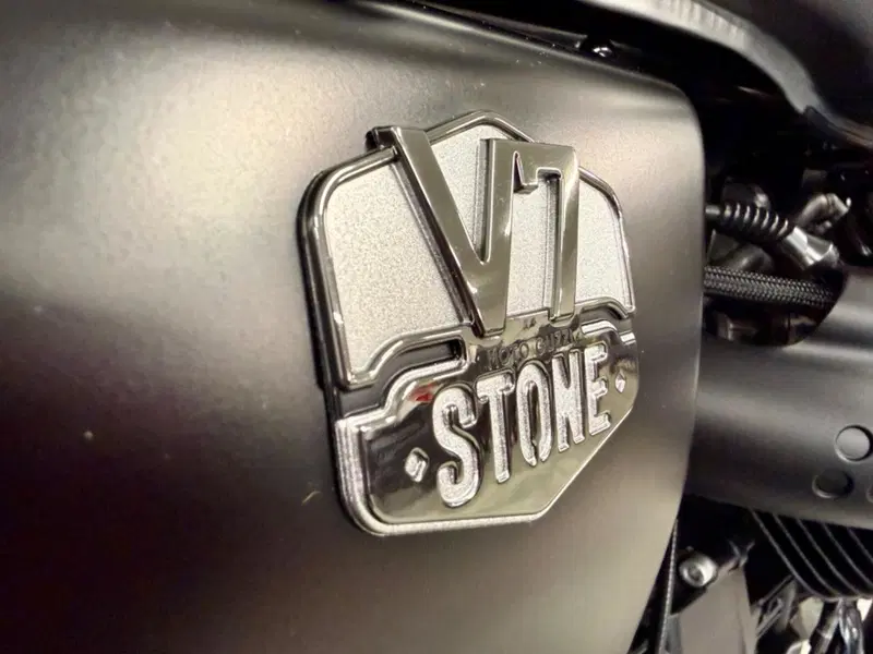 Moto Guzzi V7 Stone (2021 - 24) (16)