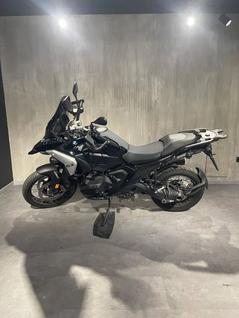 Bmw R 1300 GS Triple Black (2023 - 26) (2)