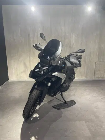 Bmw R 1300 GS Triple Black (2023 - 26) usata