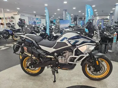 CFMOTO 800MT Explore (2023 - 26) usata