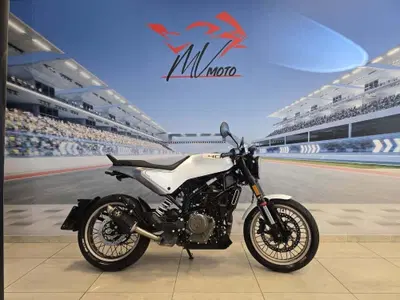 Husqvarna Vitpilen 401 (2021 - 23) usata