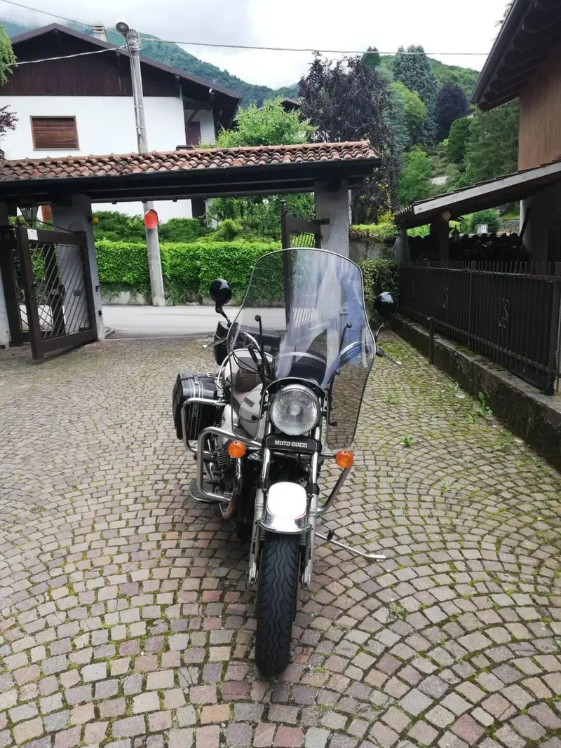 Moto Guzzi California II (6)