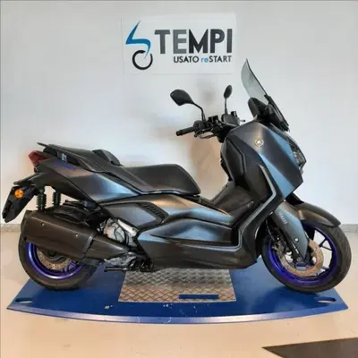 Yamaha X-Max 300 (2021 - 24) usata