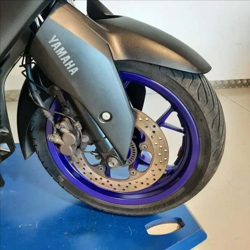 Yamaha X-Max 300 (2021 - 24) (3)