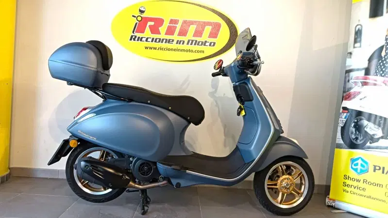 Vespa Primavera 125 Officina 8 (2026) (2)