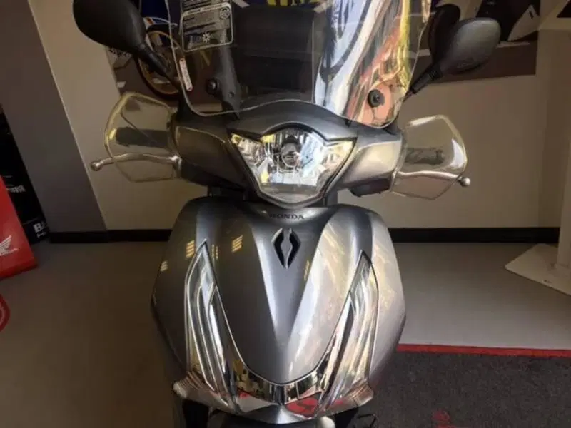 Honda SH 125 i ABS (2013 - 17) (3)
